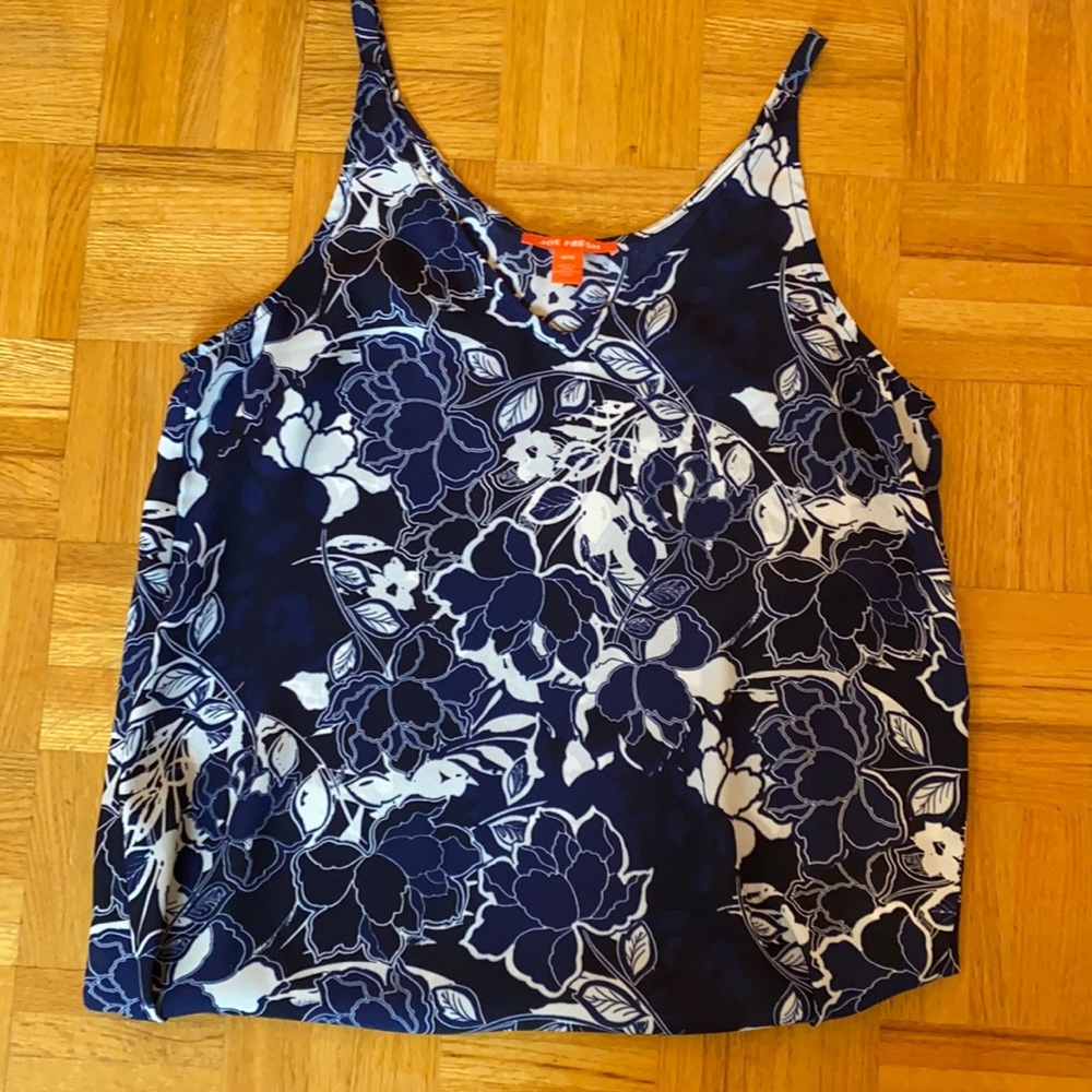 Bundle of two Joe Fresh camis
